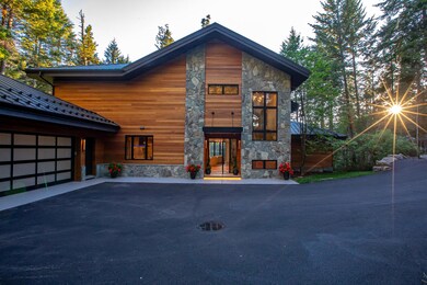 Exterior Entry