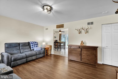 111 Sweetwater Ln, Newmanstown, PA 17073 - photo 6