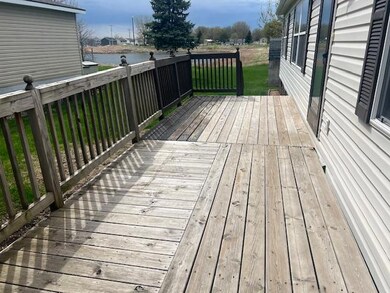 804 W Shakespeare Ave, Mankato, MN 56001 - photo 2