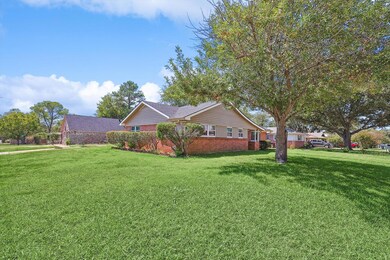 401 Vicki Place, Hurst, TX 76053 - photo 5