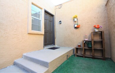10621 Springwood Dr unit B, El Paso, TX 79935 - photo 4