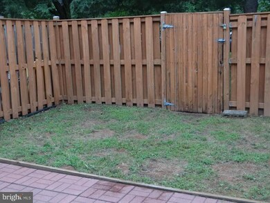 1836 Blue Jay Ct, Severn, MD 21144 - photo 2