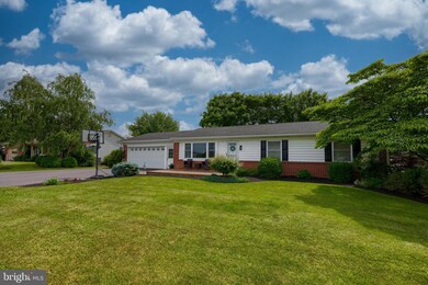 624 S Kinzer Ave, New Holland, PA 17557 - photo 3