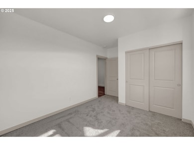 5665 Magnificence Way, Eugene, OR 97402 - photo 5