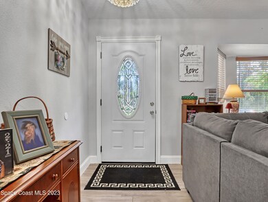 1328 Danforth (5)