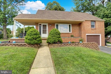 210 Grande Valley Rd, Reading, PA 19606 - photo 2