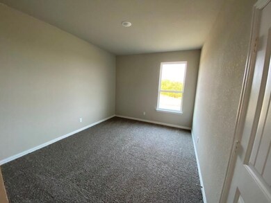 1077 Flagstone Dr, Weatherford, TX 76085 - photo 7