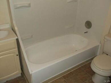846 W Walnut St unit 1, Allentown, PA 18102 - photo 7