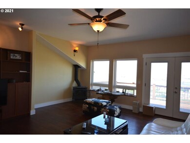 3011 Old Dufur Rd, the Dalles, OR 97058 - photo 5