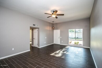 09441- 10020 W Royal Oak Rd L AZ- Candi-