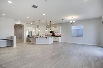 20283-N-107th-Ln-Lot-6-9