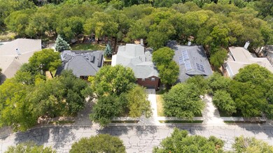 1905 Creek Crest Way, Round Rock, TX 78664 - photo 4