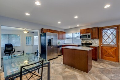Open Kitchen