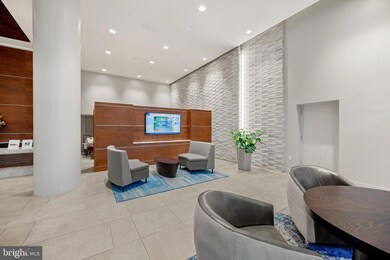 Lakeside Plaza Condominium unit 830, Baileys Crossroads, VA 22041 - photo 5