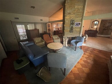 3715 Rio Vista St, Houston, TX 77021 - photo 7