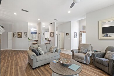 3804 Nocona Dr, Granbury, TX 76049 - photo 7