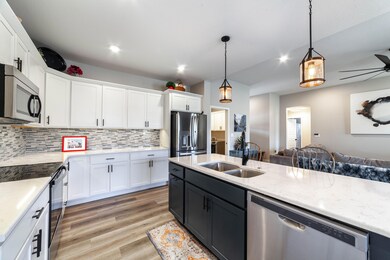 Kitchen with Large Island