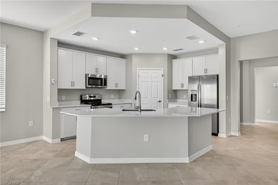 12041 Santaluz Dr unit 102, Fort Myers, FL 33913 - photo 3