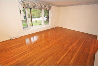 200 Winterlock Way, Wallingford, PA 19086 - photo 2