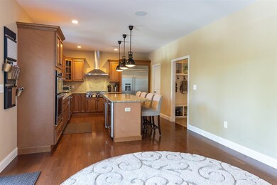 12 Schoolhouse Rd unit 12, Londonderry, NH 03053 - photo 6