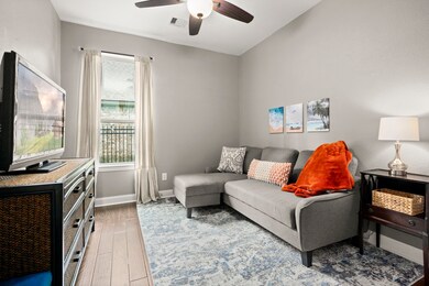 182 Hearthshire Cir, the Woodlands, TX 77354 - photo 7