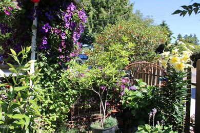 705 SE Quay Ave, Lincoln City, OR 97367 - photo 5