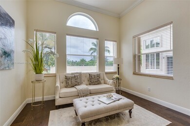 10767 Garden Ridge Ct, Davie, FL 33328 - photo 6