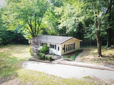 614 Villard St, Rossville, GA 30741 - photo 2