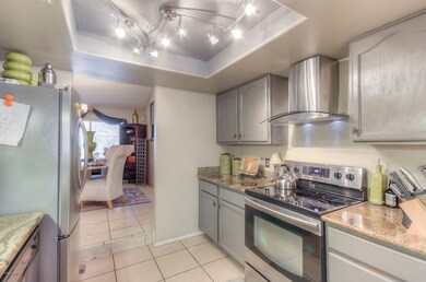 Kitchen (2)