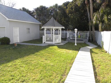 207 Back Yard