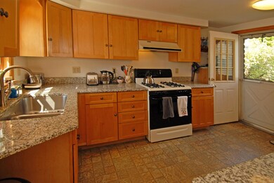 19 Jones Ave, Kittery, ME 03904 - photo 7