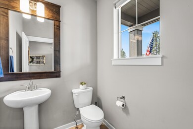 60519 Hedgewood Ln, Bend, OR 97702 - photo 7