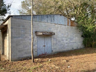 512 S Rosemary Ave, Andrews, SC 29510 - photo 6