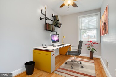 8626 Oak Rd, Parkville, MD 21234 - photo 5