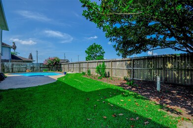 4012 Ivywood Dr, Pearland, TX 77584 - photo 4