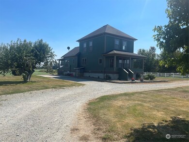 2304 Norman Rd, Stanwood, WA 98292 - photo 2