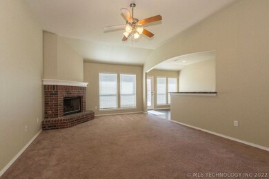 unlisted-address, Broken Arrow, OK 74014 - photo 6