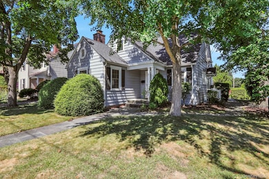 94 Roosevelt Ave, Kingston, NY 12401 - photo 2