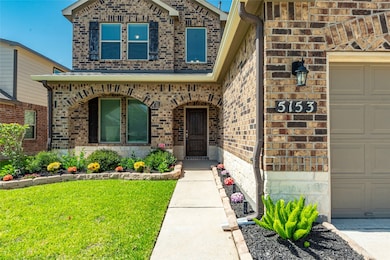 5153 Echo Falls Dr, Alvin, TX 77511 - photo 3