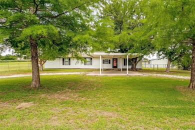 604 Price Ln, Weatherford, TX 76085 - photo 3
