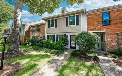 10307 Briar Forest Dr unit 34, Houston, TX 77042 - photo 2