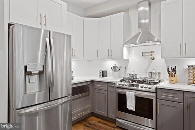 815 7th St NE unit 1, Washington, DC 20002 - photo 5