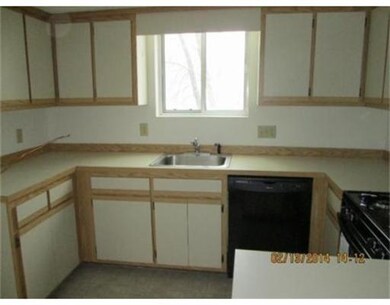100 Merrimack Ave unit 161, Dracut, MA 01826 - photo 2