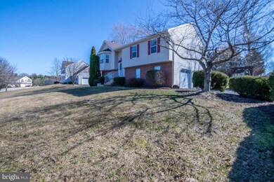 228 Cool Spring Ln, Stewartstown, PA 17363 - photo 2