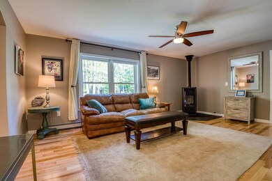 101 Fairview St, Littleton, NH 03561 - photo 6