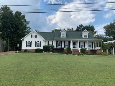 88 Providence Rd, Shelbyville, TN 37160 - photo 2