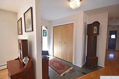 54 Cedar Ln, Rhinebeck, NY 12572 - photo 2