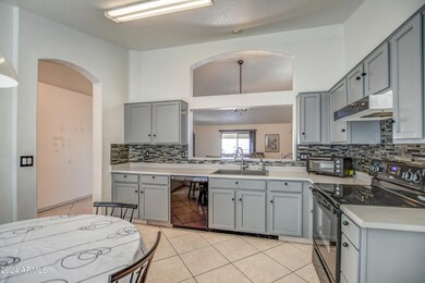 Kitchen 5