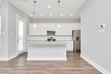 703 Strawberry Pines Ct, Houston, TX 77009 - photo 6