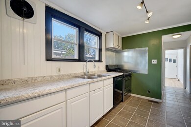 64 Chews Landing Rd, Clementon, NJ 08021 - photo 4